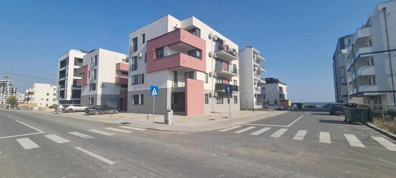 Andrew Beach Apartment Năvodari Exterior foto